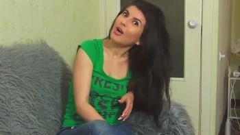 Twitch Streamer Shows Tits